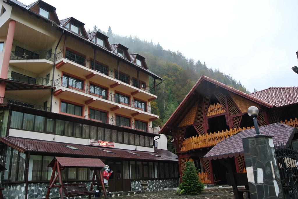 Pensiune Restaurant Piatra Craiului Dâmbovicioara Bagian luar foto