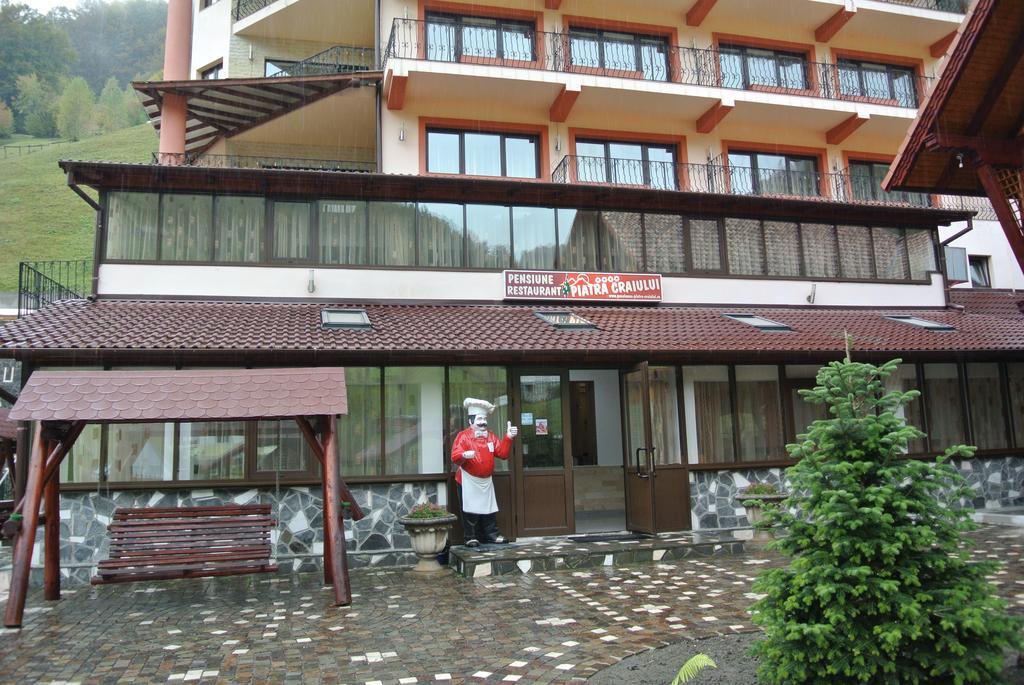 Pensiune Restaurant Piatra Craiului Dâmbovicioara Bagian luar foto